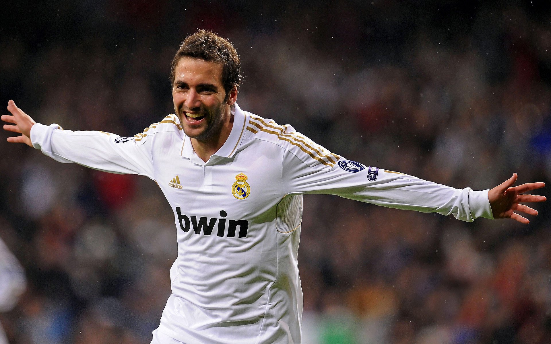 “法甲战局进入高潮，豪门激烈碰撞”，法甲情况